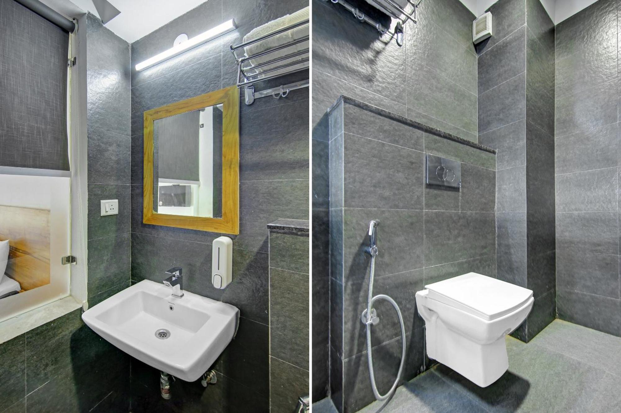 Super Townhouse Geetanjali Inn คูร์เคาน์ ภายนอก รูปภาพ